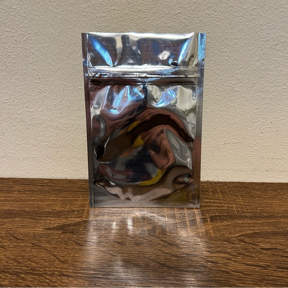 Nike Chicago Southside Stickers Decals Swoosh Jordan 1 Bred UFO (Lot of 5) Promo - Picture 4 of 4